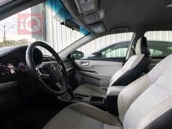 تۆیۆتا کامری